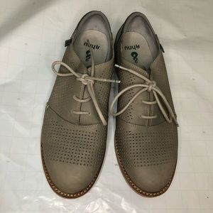 Ahnu Leather Suede Lace up Loafers Size 9.5